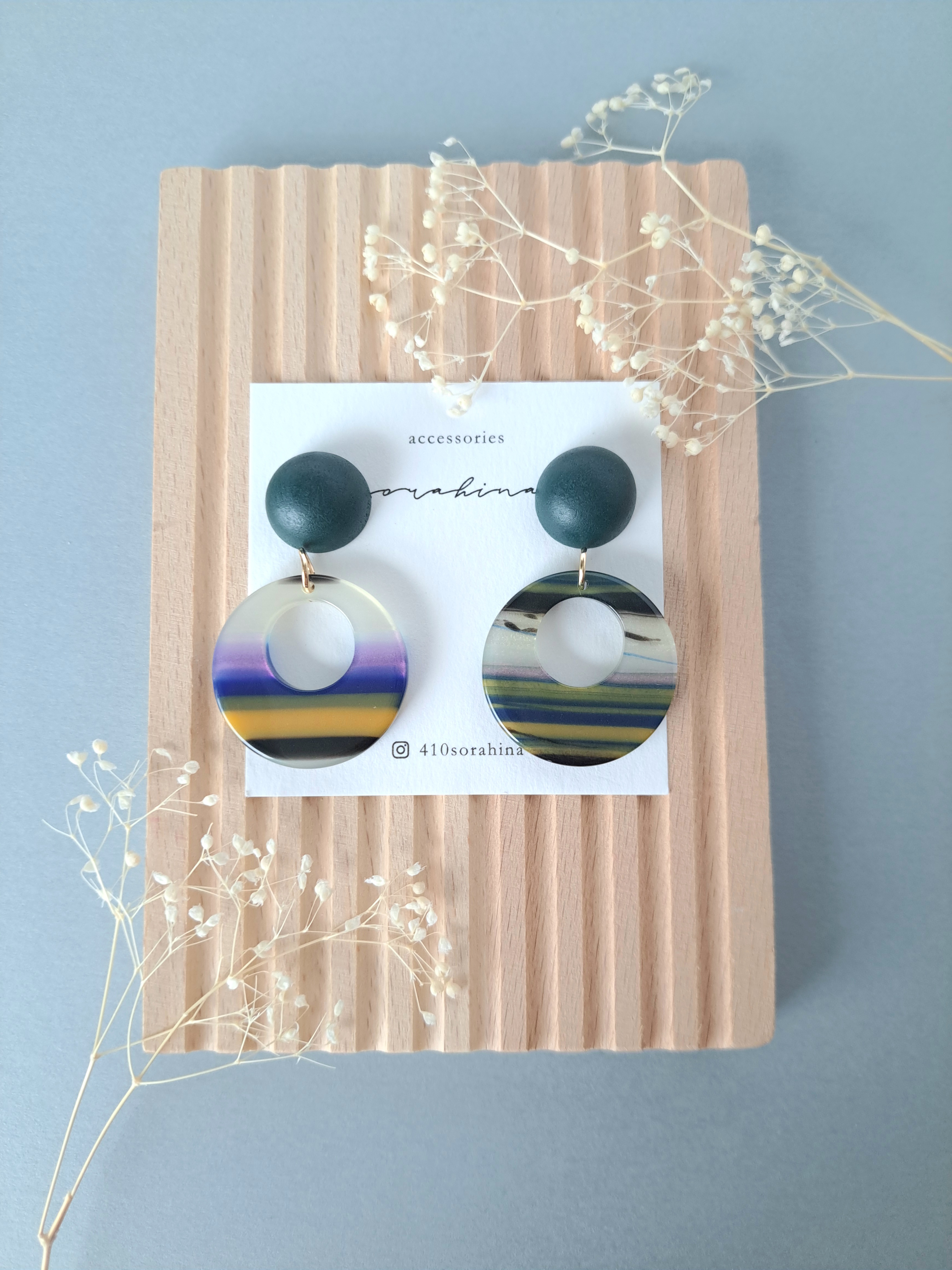 ★c　"個性の中にも優しさを…"　夏　秋　大ぶり　ゆらゆら揺れる　ボーダー　大人ピアス／イヤリングe