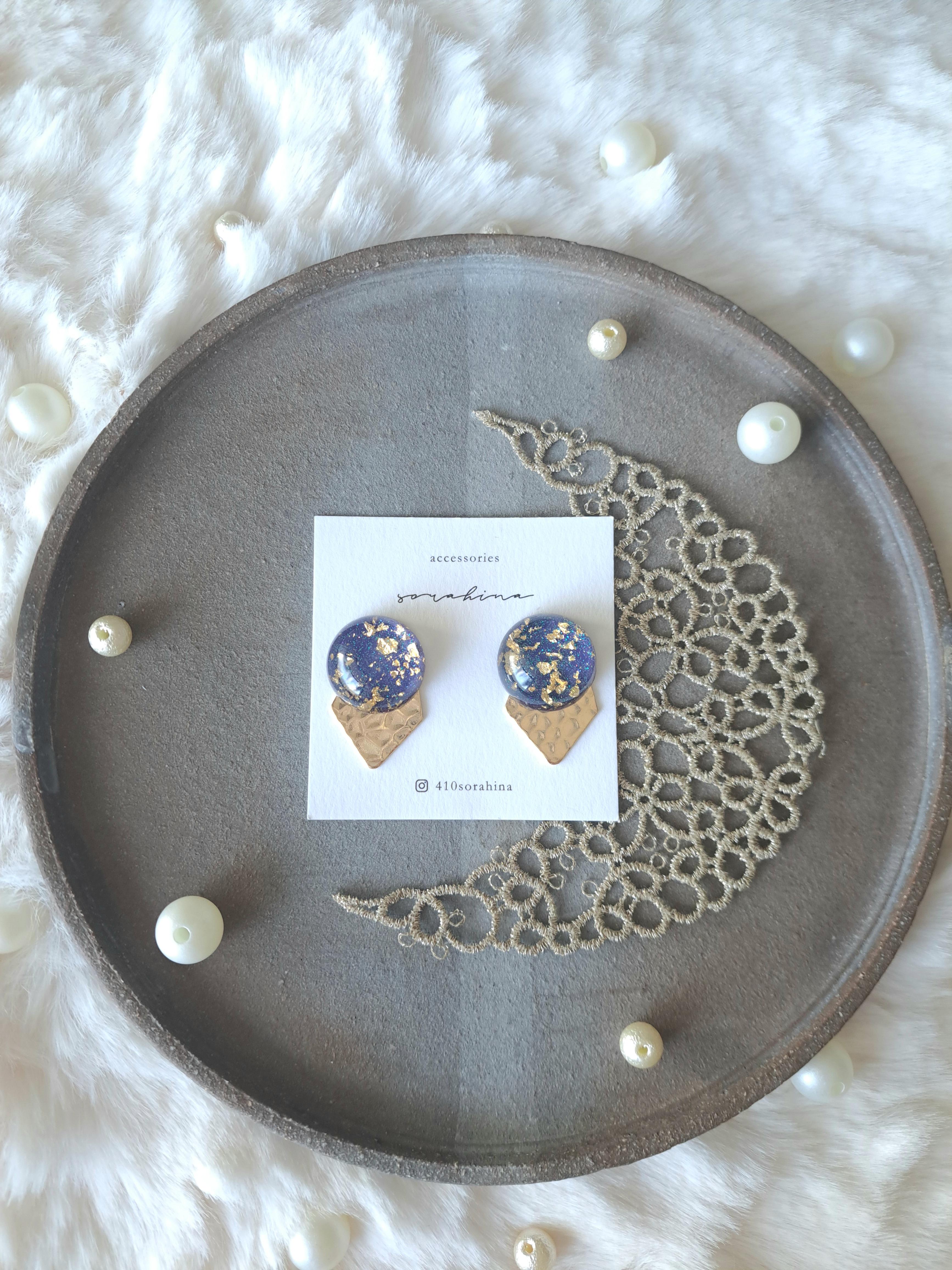 ★c 『 煌めき - sparkle - 』 秋 冬 フォーマル 青 ブルー クリスマス2025 大人ピアス/イヤリング1枚目の画像